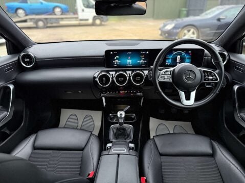 Mercedes-Benz A Class 1.3 A 200 Sport Executive 5dr 4