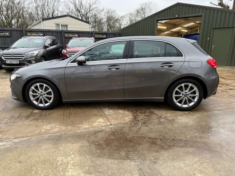 Mercedes-Benz A Class 1.3 A 200 Sport Executive 5dr 19