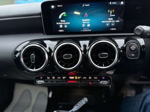 Mercedes-Benz A Class 1.3 A 200 Sport Executive 5dr 65