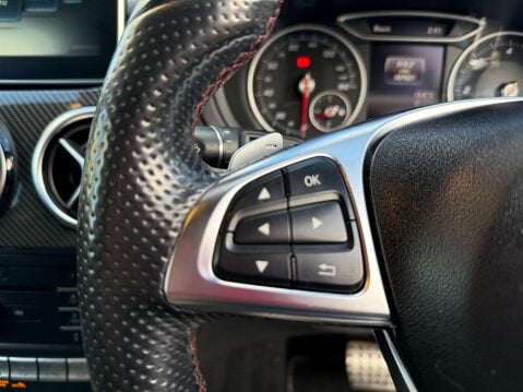 Mercedes-Benz B Class 2.1 B 200 AMG Line Premium D Auto 5dr 101