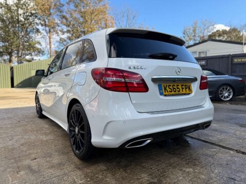 Mercedes-Benz B Class 2.1 B 200 AMG Line Premium D Auto 5dr 27