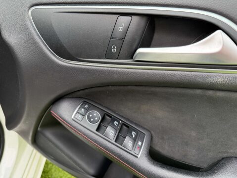 Mercedes-Benz B Class 2.1 B 200 AMG Line Premium D Auto 5dr 76