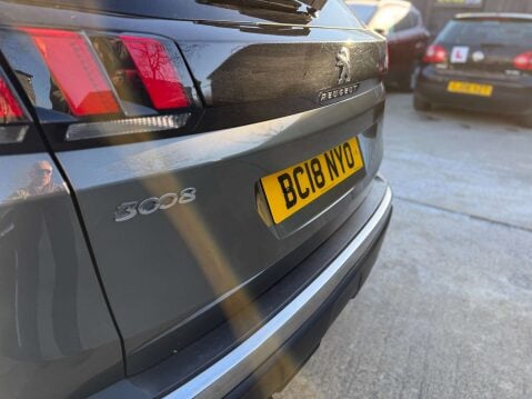 Peugeot 3008 1.5 3008 Allure Blue HDi S/S 5dr 29