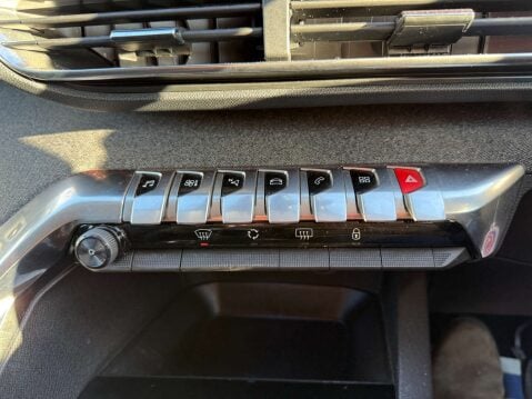 Peugeot 3008 1.5 3008 Allure Blue HDi S/S 5dr 85