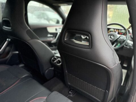 Mercedes-Benz CLA Class 2.0 CLA 220 AMG Line Premium+ Night Edition D A 4dr 51