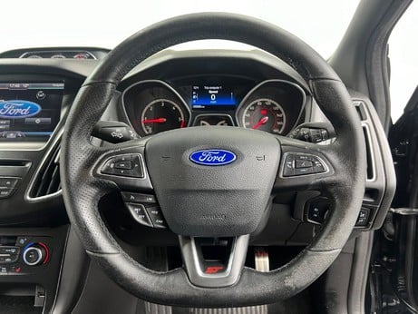 Ford Focus 2.0 TDCi ST-3 Euro 6 (s/s) 5dr 15