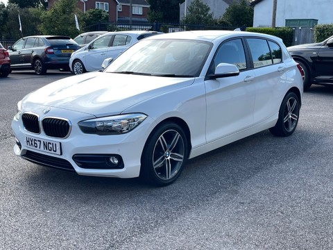 BMW 1 Series 1.5 118i Sport Euro 6 (s/s) 5dr 3