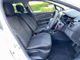 Renault Clio 0.9 TCe Iconic Euro 6 (s/s) 5dr 10