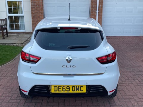 Renault Clio 0.9 TCe Iconic Euro 6 (s/s) 5dr 7