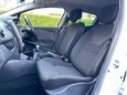 Renault Clio 0.9 TCe Iconic Euro 6 (s/s) 5dr 15