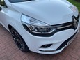 Renault Clio 0.9 TCe Iconic Euro 6 (s/s) 5dr 23
