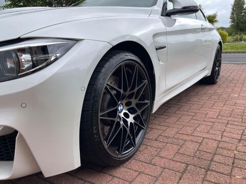 BMW M4 3.0 BiTurbo Competition DCT Euro 6 (s/s) 2dr 32