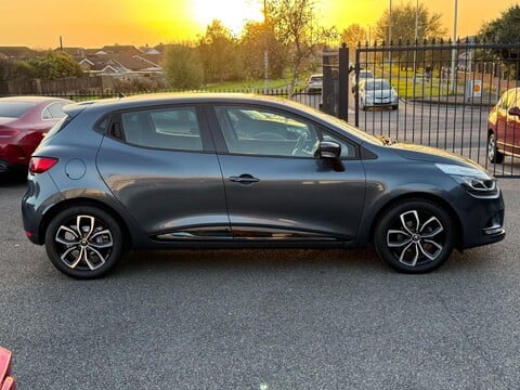 Renault Clio 1.5 dCi Play Euro 6 (s/s) 5dr 8