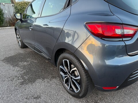 Renault Clio 1.5 dCi Play Euro 6 (s/s) 5dr 24