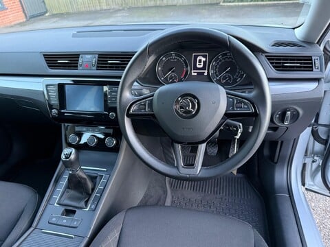 Skoda Superb 1.6 TDI S Euro 6 (s/s) 5dr 10