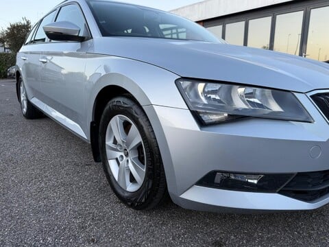 Skoda Superb 1.6 TDI S Euro 6 (s/s) 5dr 23