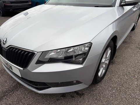 Skoda Superb 1.6 TDI S Euro 6 (s/s) 5dr 20