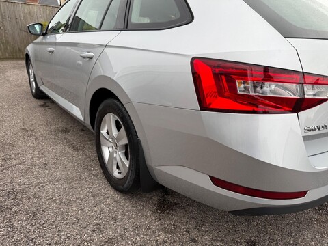 Skoda Superb 1.6 TDI S Euro 6 (s/s) 5dr 24