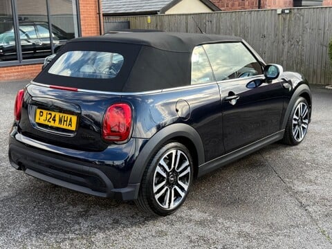 Mini Convertible 1.5 Cooper Exclusive Steptronic Euro 6 (s/s) 2dr 48