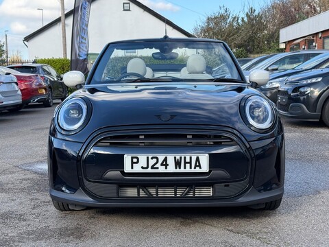 Mini Convertible 1.5 Cooper Exclusive Steptronic Euro 6 (s/s) 2dr 2