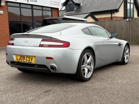 Aston Martin Vantage 4.7 V8 Sportshift Euro 4 2dr 4