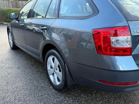 Skoda Octavia 1.6 TDI S Euro 6 (s/s) 5dr 24