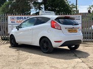 Ford Fiesta 1.25 Zetec Euro 5 3dr 10