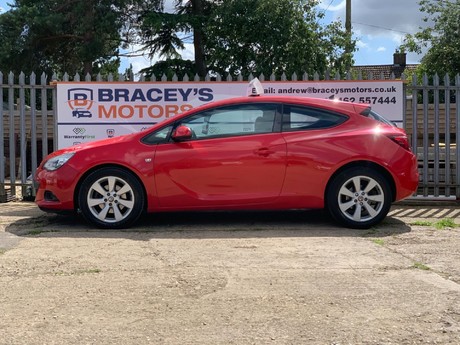 Vauxhall Astra GTC 1.4T 16V Sport Euro 5 (s/s) 3dr 11