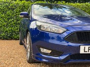 Ford Focus 1.0T EcoBoost ST-Line Auto Euro 6 (s/s) 5dr 5