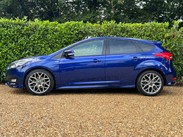 Ford Focus 1.0T EcoBoost ST-Line Auto Euro 6 (s/s) 5dr 14