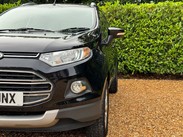 Ford Ecosport 1.0T EcoBoost Titanium 2WD Euro 5 (s/s) 5dr 8