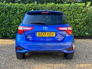 Toyota Yaris 1.5 VVT-h Design E-CVT Euro 6 (s/s) 5dr 12