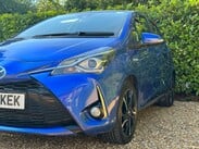 Toyota Yaris 1.5 VVT-h Design E-CVT Euro 6 (s/s) 5dr 18