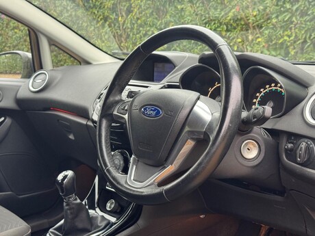 Ford Fiesta 1.0T EcoBoost Zetec Euro 6 (s/s) 5dr 13