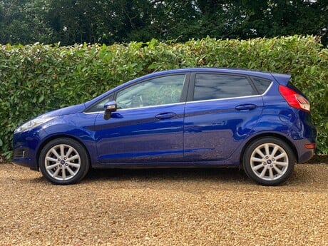 Ford Fiesta 1.0T EcoBoost Titanium Euro 6 (s/s) 5dr 17