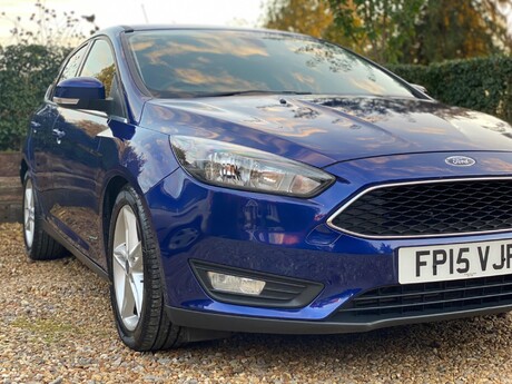 Ford Focus 1.6 Zetec Powershift Euro 6 5dr 3