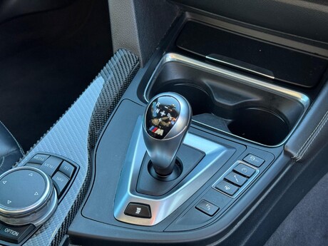 BMW M4 3.0 BiTurbo DCT Euro 6 (s/s) 2dr 32