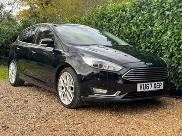 Ford Focus 1.0T EcoBoost Titanium X Euro 6 (s/s) 5dr