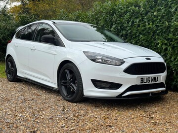 Ford Focus 1.0T EcoBoost Zetec S Euro 6 (s/s) 5dr