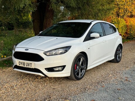 Ford Focus 1.0T EcoBoost ST-Line X Euro 6 (s/s) 5dr 11