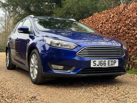 Ford Focus 1.0T EcoBoost Titanium Euro 6 (s/s) 5dr 3