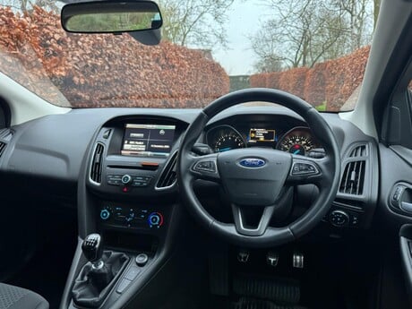 Ford Focus 1.5T EcoBoost Zetec S Euro 6 (s/s) 5dr 21