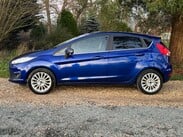 Ford Fiesta 1.0T EcoBoost Titanium Euro 5 (s/s) 5dr 10