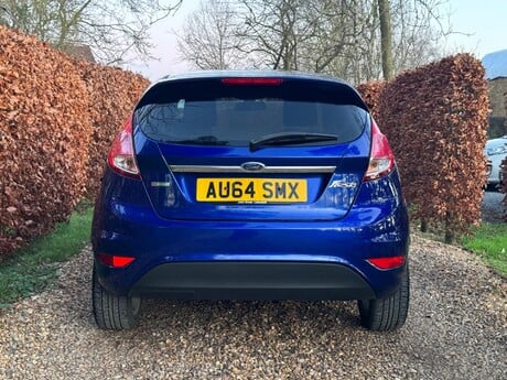 Ford Fiesta 1.0T EcoBoost Titanium Euro 5 (s/s) 5dr 12