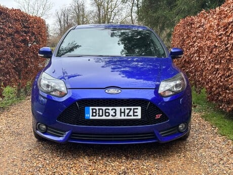 Ford Focus 2.0T EcoBoost ST-3 Euro 5 (s/s) 5dr 5