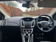 Ford Focus 2.0 TDCi Zetec S Euro 5 5dr 13