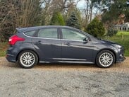 Ford Focus 2.0 TDCi Zetec S Euro 5 5dr 12