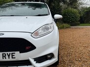 Ford Fiesta 1.6T EcoBoost ST-3 Euro 6 3dr 51