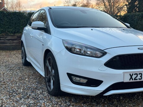 Ford Focus 1.0T EcoBoost ST-Line X Euro 6 (s/s) 5dr 1