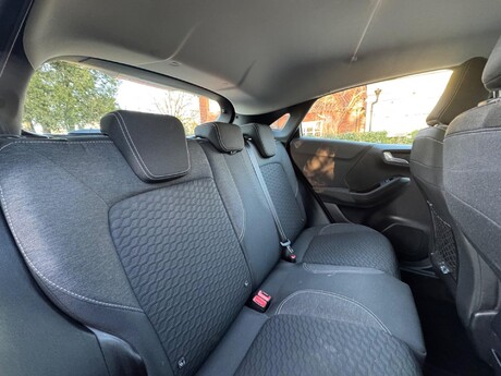 Ford Puma 1.0T EcoBoost MHEV Titanium DCT Euro 6 (s/s) 5dr 17